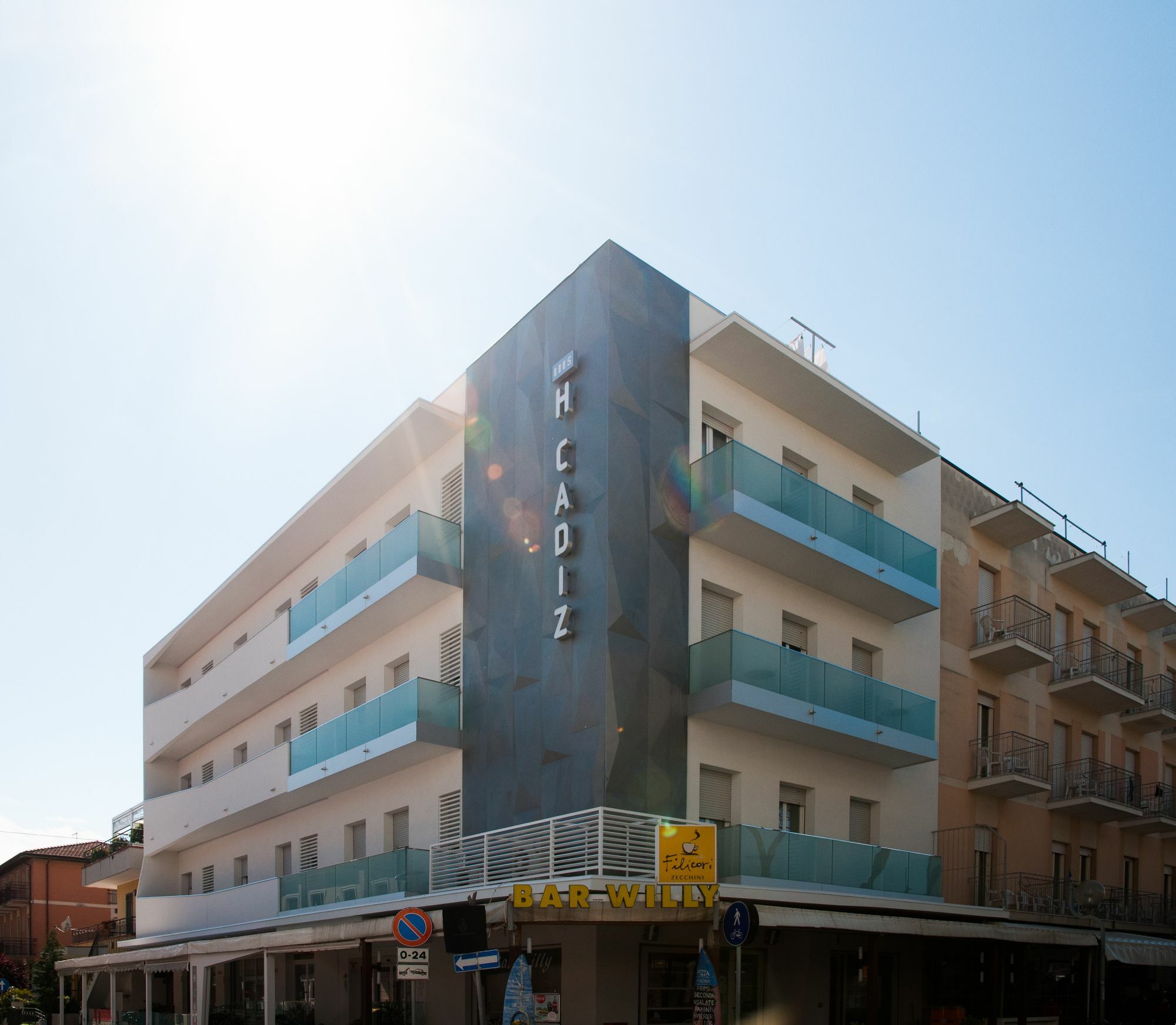 Hotel Cadiz Rimini Esterno foto
